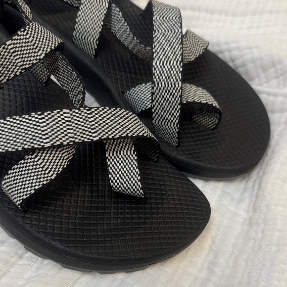Chaco Black and White Sandals - Picture 2 of 5